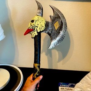 Cosplay foam rubber battle axe with skull and tongue 🤳☠️